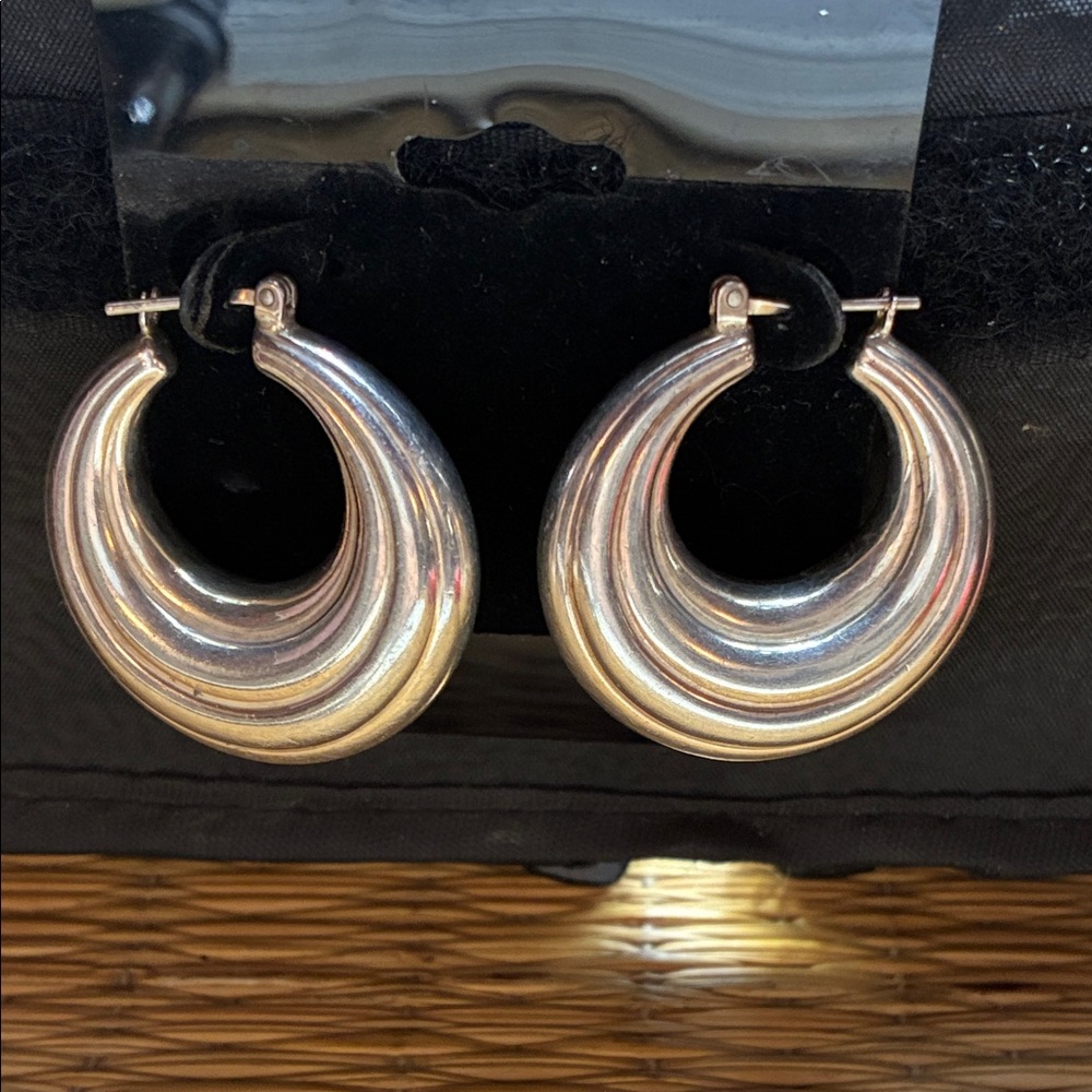 Elegant .925 Chunky Silver Hoop Earrings